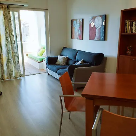 Appartement Spacious In Roses, 60 M², Shared Pool