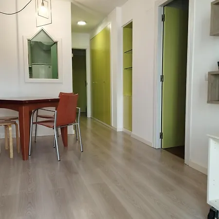 Spacious In Roses, 60 M², Shared Pool Apartament