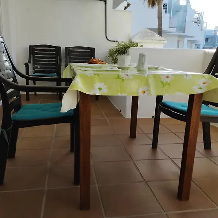 Spacious In Roses, 60 M², Shared Pool *