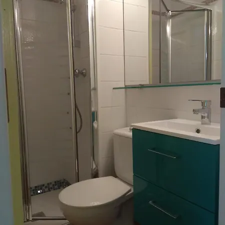Appartement Spacious In Roses, 60 M², Shared Pool *