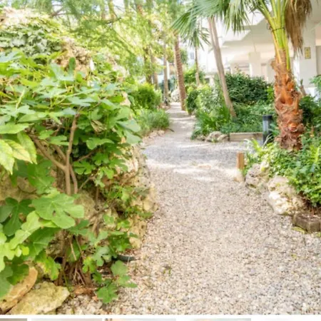 Spacious In Roses, 60 M², Shared Pool Roses
